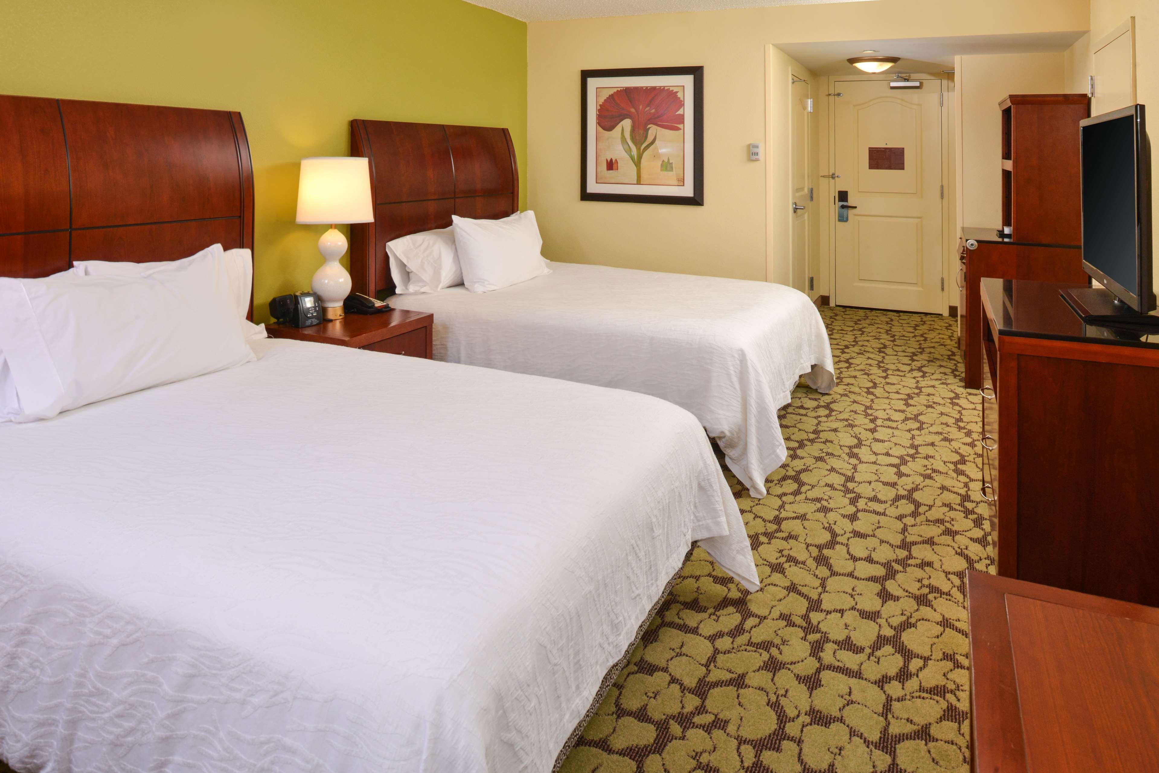 Hilton Garden Inn Terre Haute Exterior photo