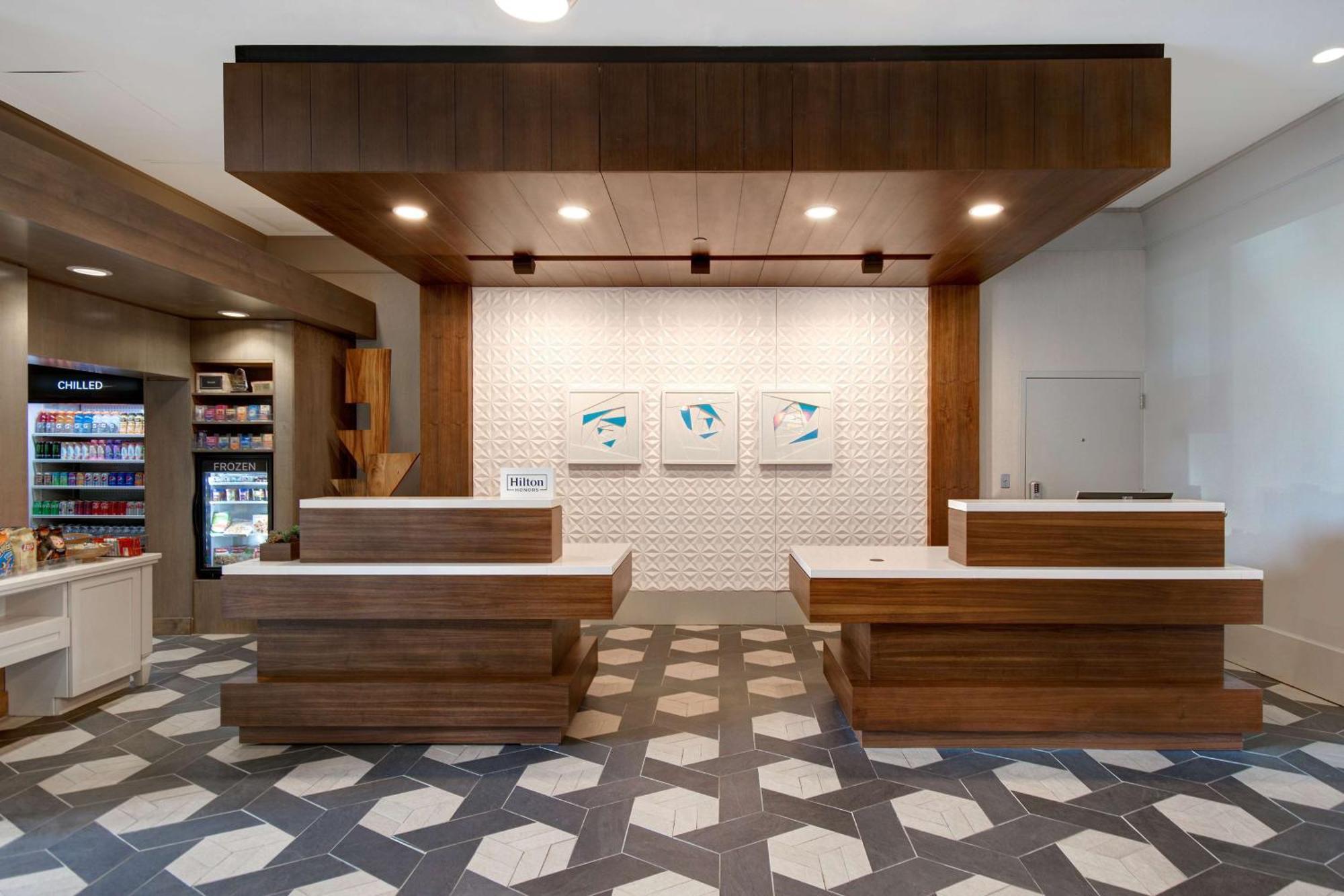 Hilton Garden Inn Terre Haute Exterior photo